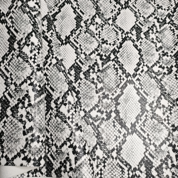 Synthetic Leather Snake Skin Pu Leather for Handbags - Image 7